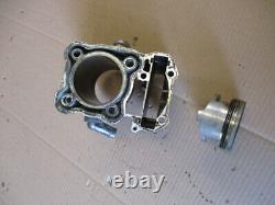 Cylinder / rear piston for Honda 750 Africa Twin XRV RD04