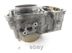 Honda Africa Twin XRV 650 RD03 1989 cylinder with piston