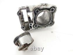 Honda Africa Twin XRV 750 RD07 1993 cylinder with piston