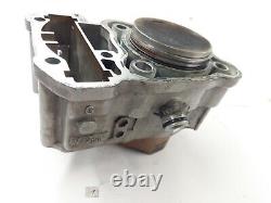 Honda Africa Twin XRV 750 RD07 1993 cylinder with piston