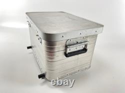 Honda XRV 650 Africa Twin RD03 aluminum pannier, clean construction, top case
