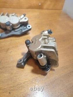 PAIR OF FRONT BRAKE CALIPERS HONDA AFRICA TWIN XRV 750 RD07 rd07A