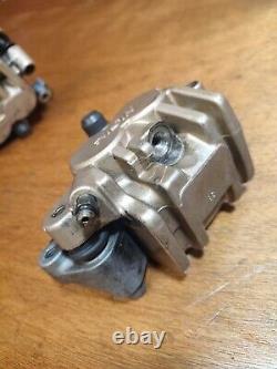 PAIR OF FRONT BRAKE CALIPERS HONDA AFRICA TWIN XRV 750 RD07 rd07A
