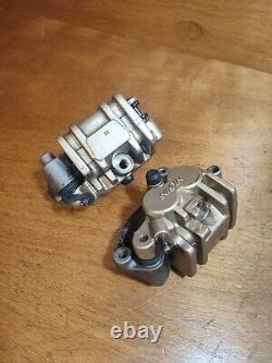 PAIR OF FRONT BRAKE CALIPERS HONDA AFRICA TWIN XRV 750 RD07 rd07A