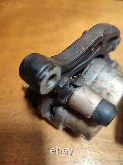 Pair of Front Brake Calipers Honda Africa Twin XRV 750 RD04