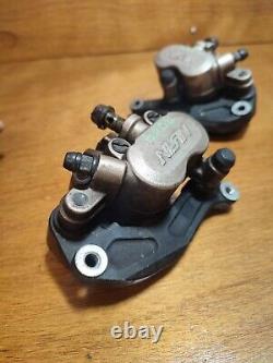 Pair of Front Brake Calipers for Honda Africa Twin XRV 750 RD04