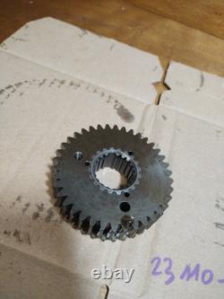 Primary Control Sprocket 23110-MV1-000 HONDA XRV 750 AFRICA TWIN RD07 RD07A