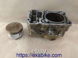 Cylindre avant pour Honda XRV 750 Africa Twin de 1993 a 1997