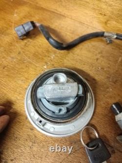 Ensemble NEIMAN BOUCHON SERRURE DE SELLE HONDA XRV 750 AFRICA TWIN RD07 RD07A