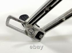 Honda XRV 650 RD03 Africa Twin repose-pieds arrière gauche d'occasion