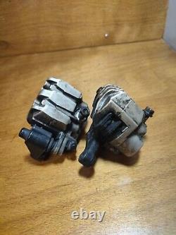 Paire D'étriers De Frein Avant Honda Africa Twin Xrv 750 Rd04
