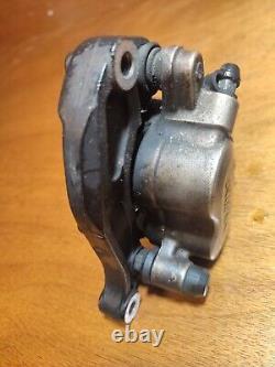 Paire D'étriers De Frein Avant Honda Africa Twin Xrv 750 Rd04